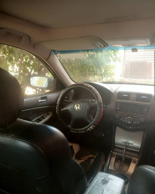 Thumbnail 7 of 2004 Honda Accord